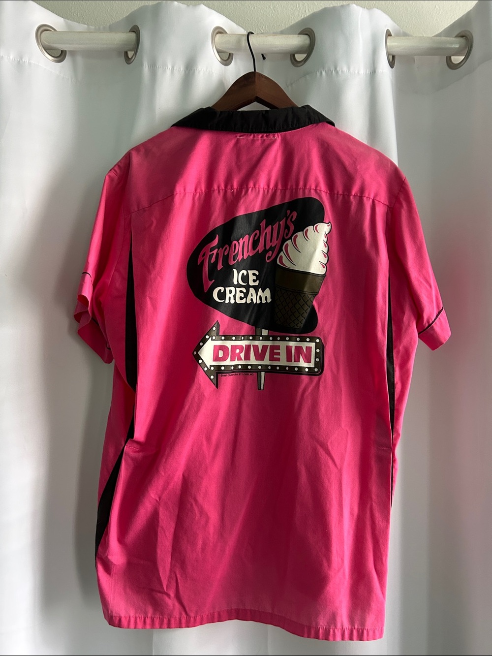 Pink Short-Sleeve Drive-In Graphic Shirt